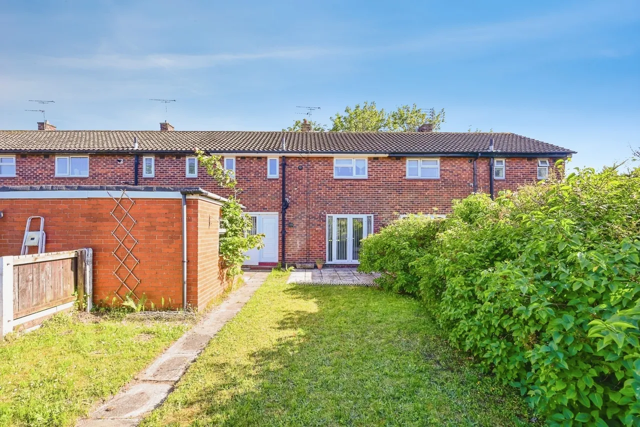Chindit Close, Formby, L37, photo 14