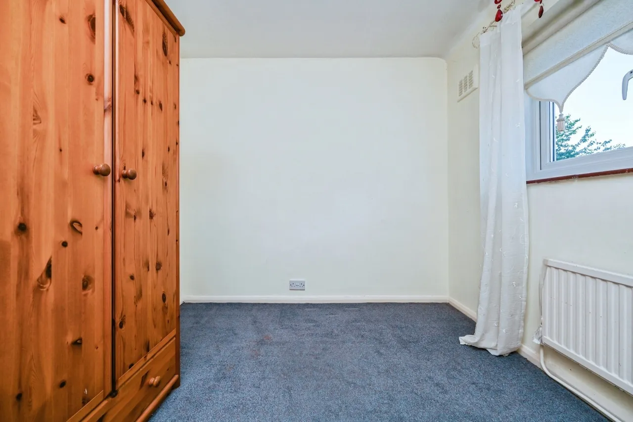 Chindit Close, Formby, L37, photo 11