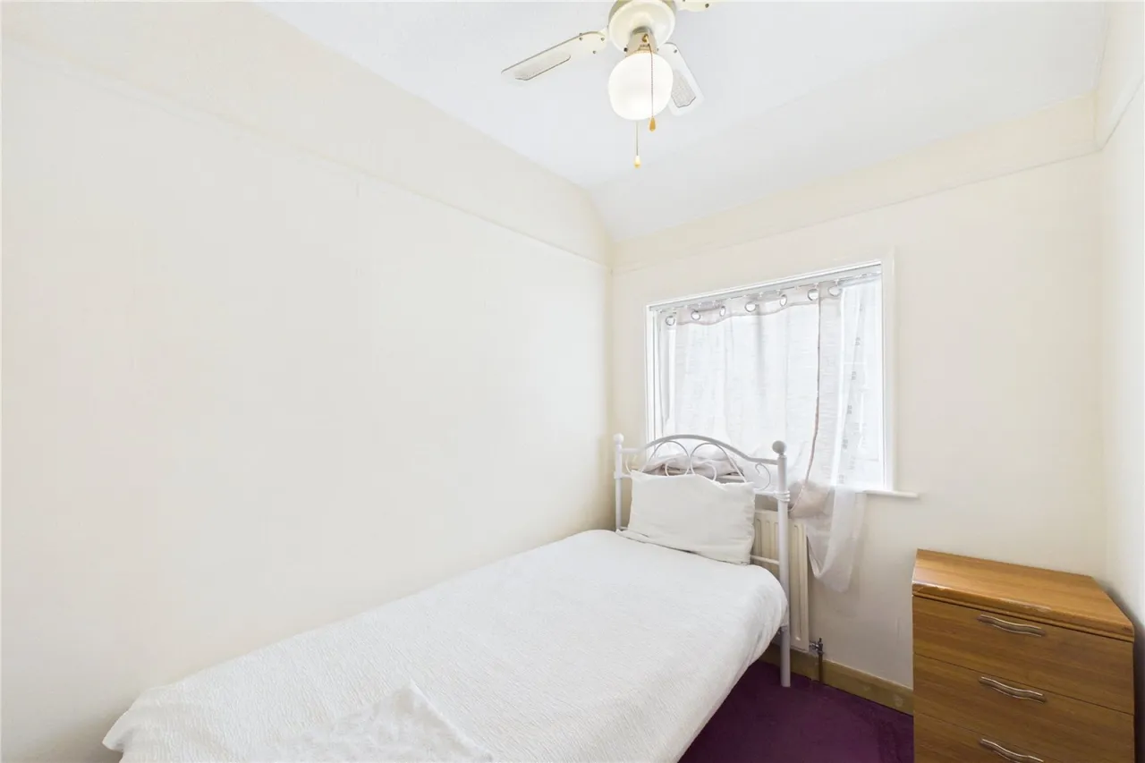 Thirlmere Avenue, Tilehurst, RG30, photo 9
