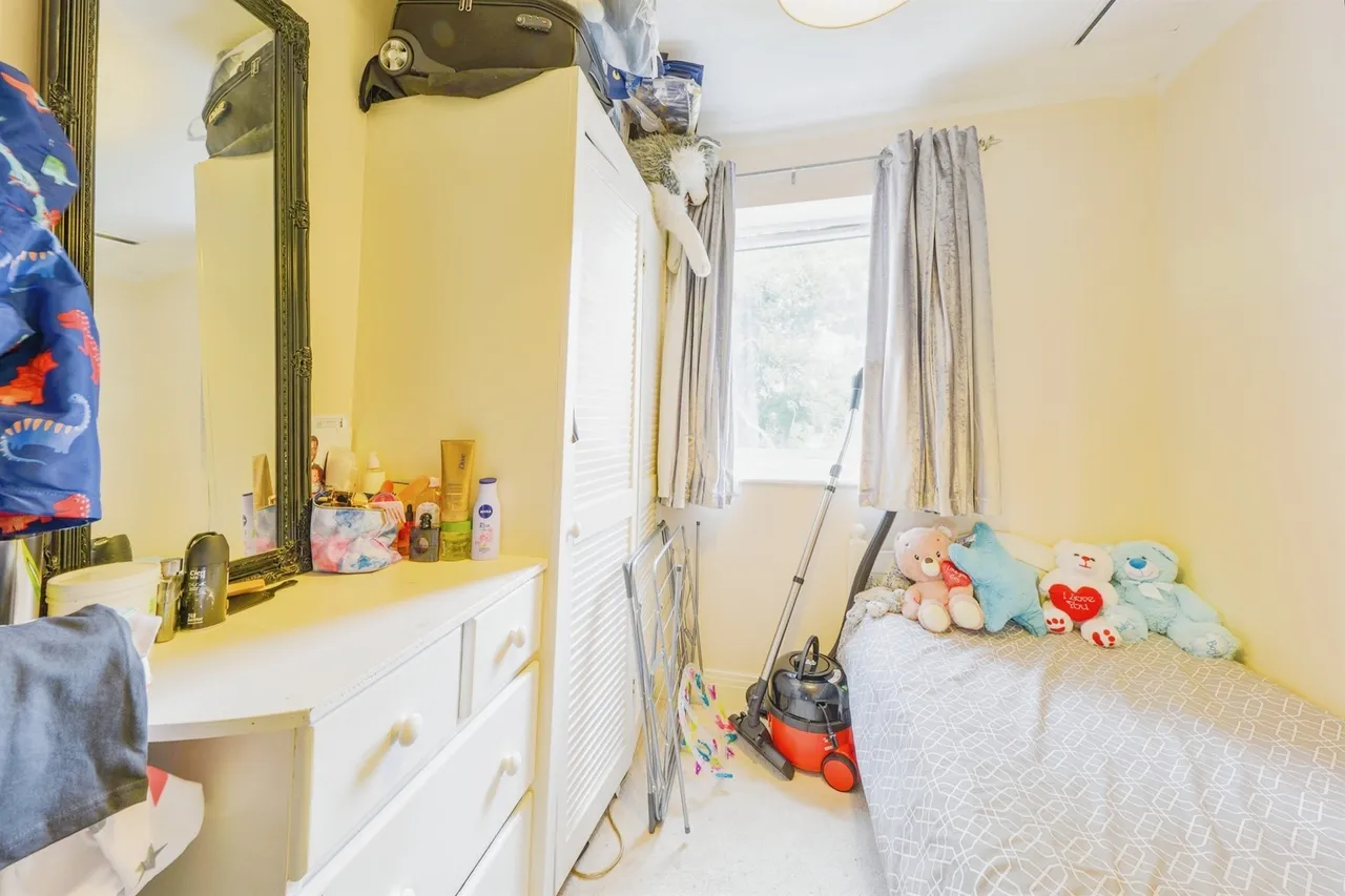 Abercromby Avenue, High Wycombe, HP12, photo 8