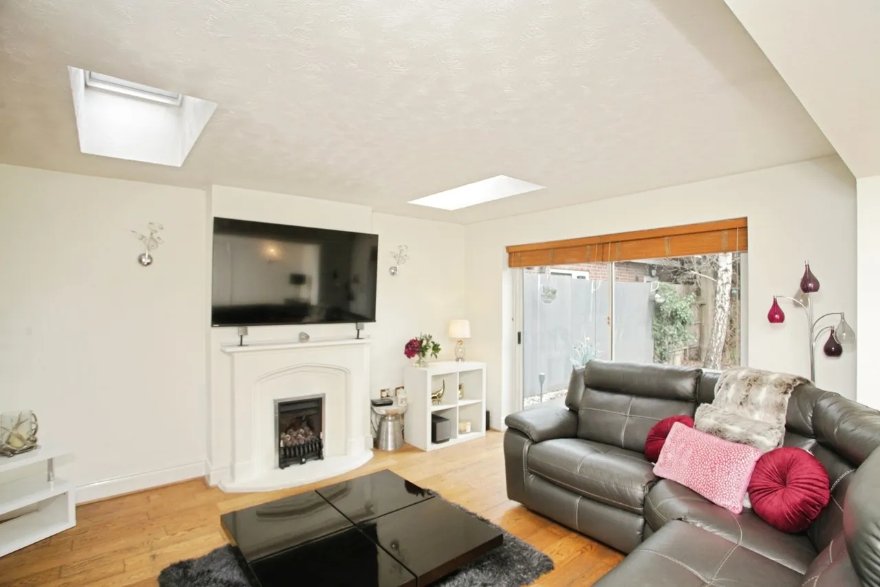 School Lane, Exhall, Coventry, Warwickshire, CV7, photo 2