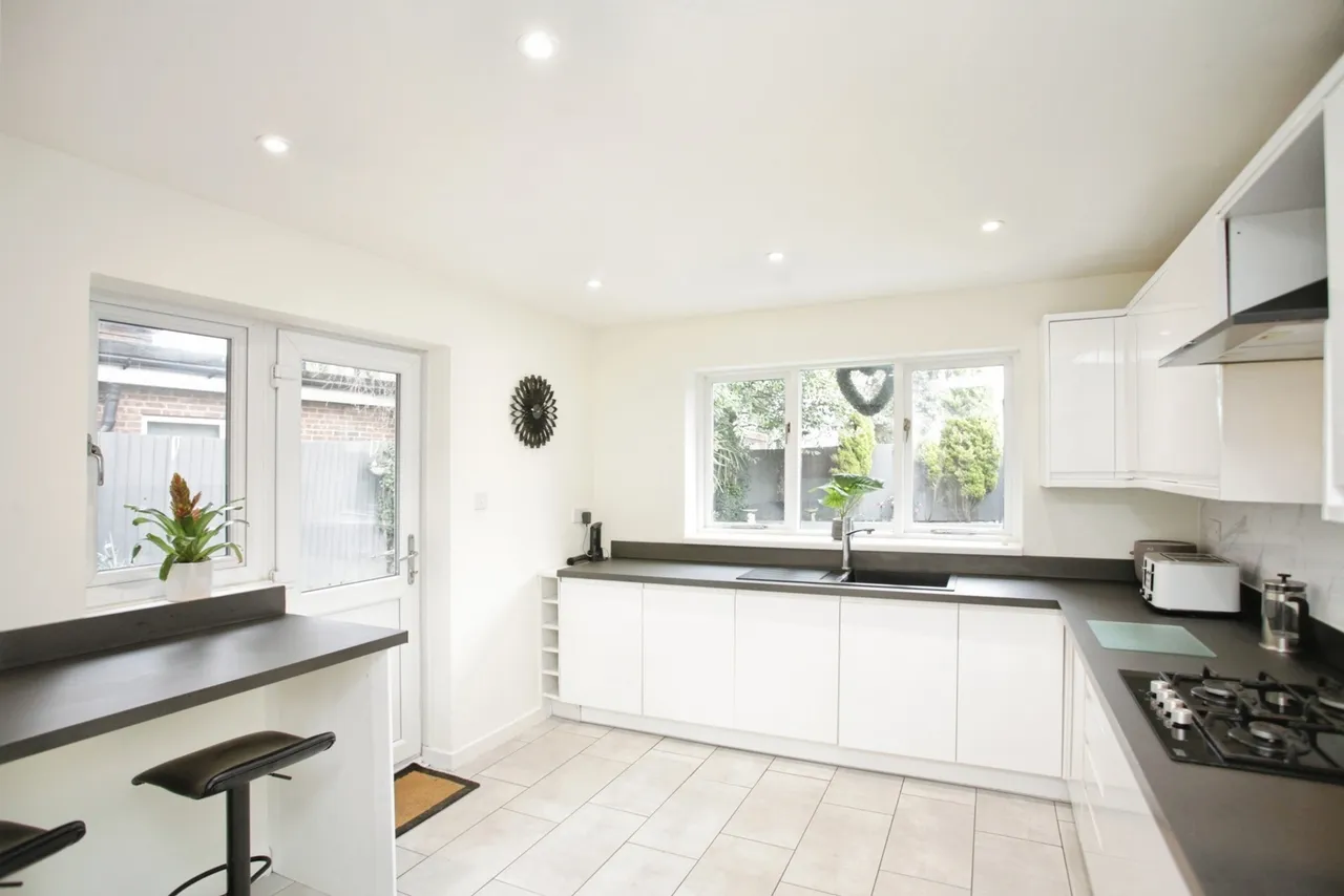 School Lane, Exhall, Coventry, Warwickshire, CV7, photo 8