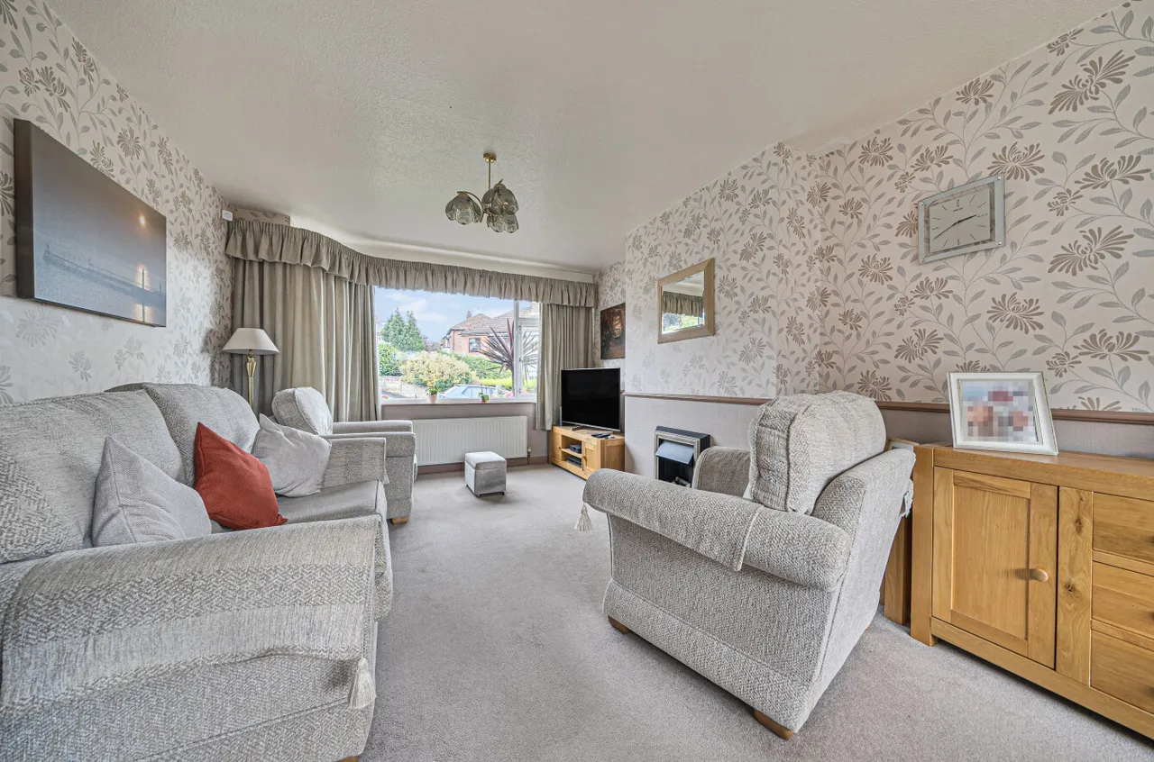 Woodhill Gardens, Cookridge, LS16, photo 2
