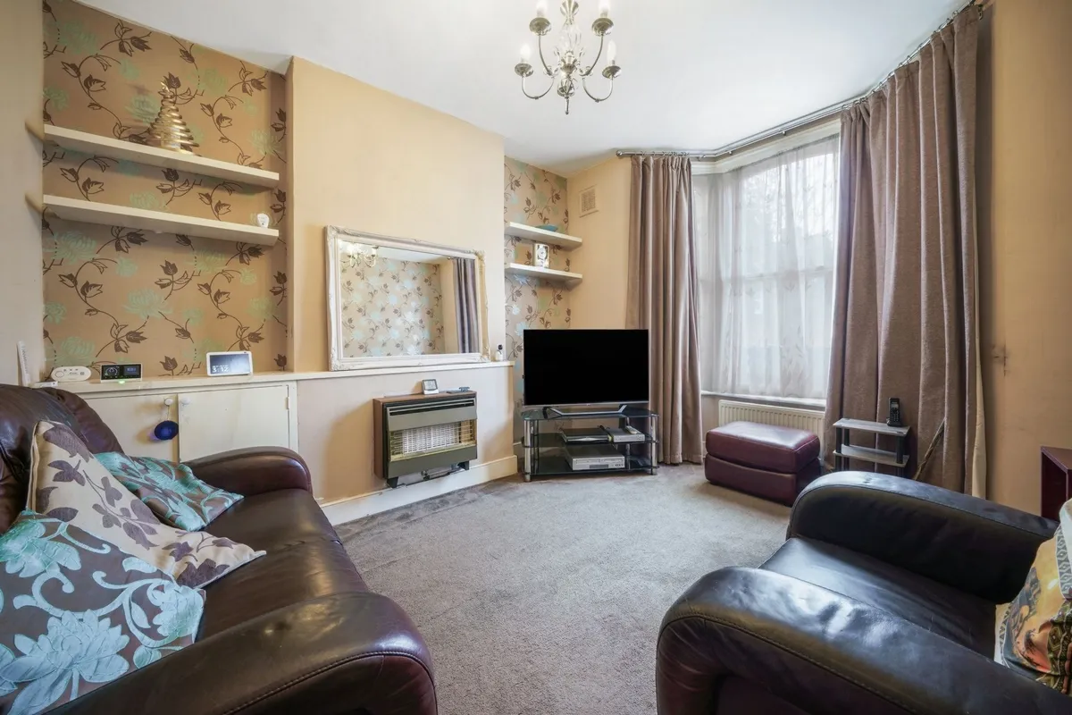 4 bed house for sale — Probert Road, Brixton, London, SW2 1BN