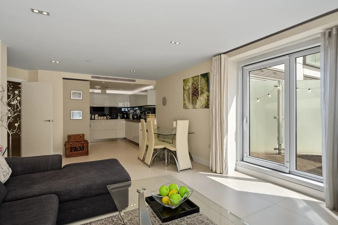2 bed property for sale — City Road, London, EC1Y