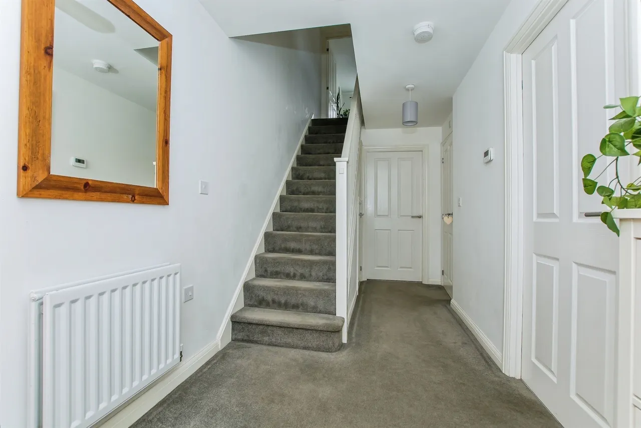 Banbury Drive, Hampton Water, Peterborough, photo 3