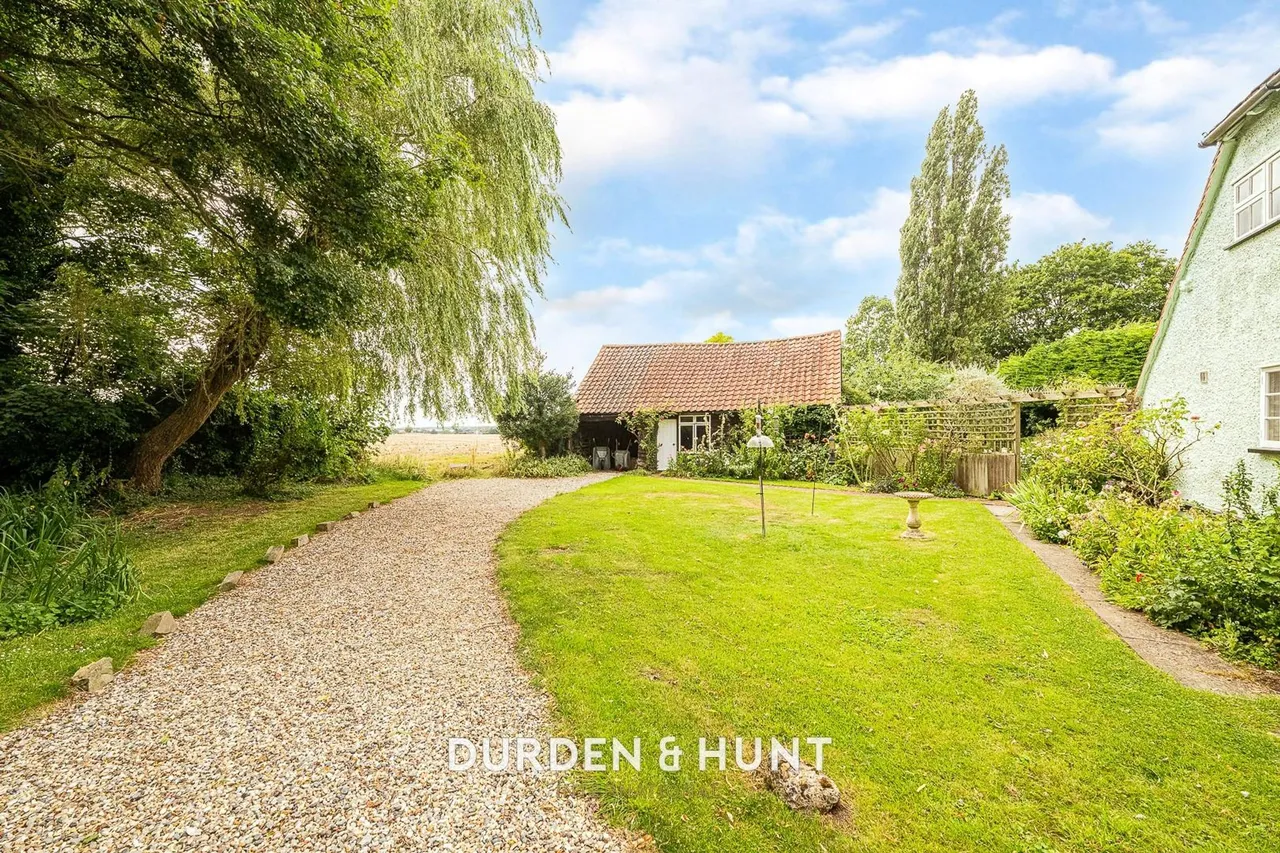 Little Laver Road, Moreton, CM5, photo 40