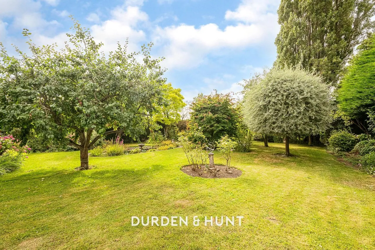 Little Laver Road, Moreton, CM5, photo 33