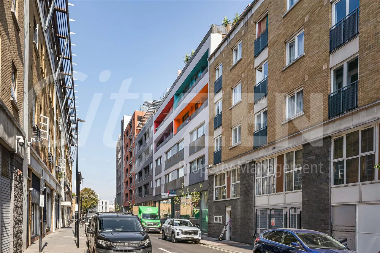Plumbers Row, London, E1, photo 21