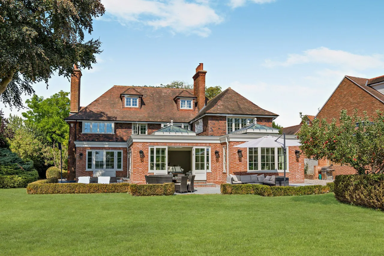 Station Road, Felsted, CM6, photo 17