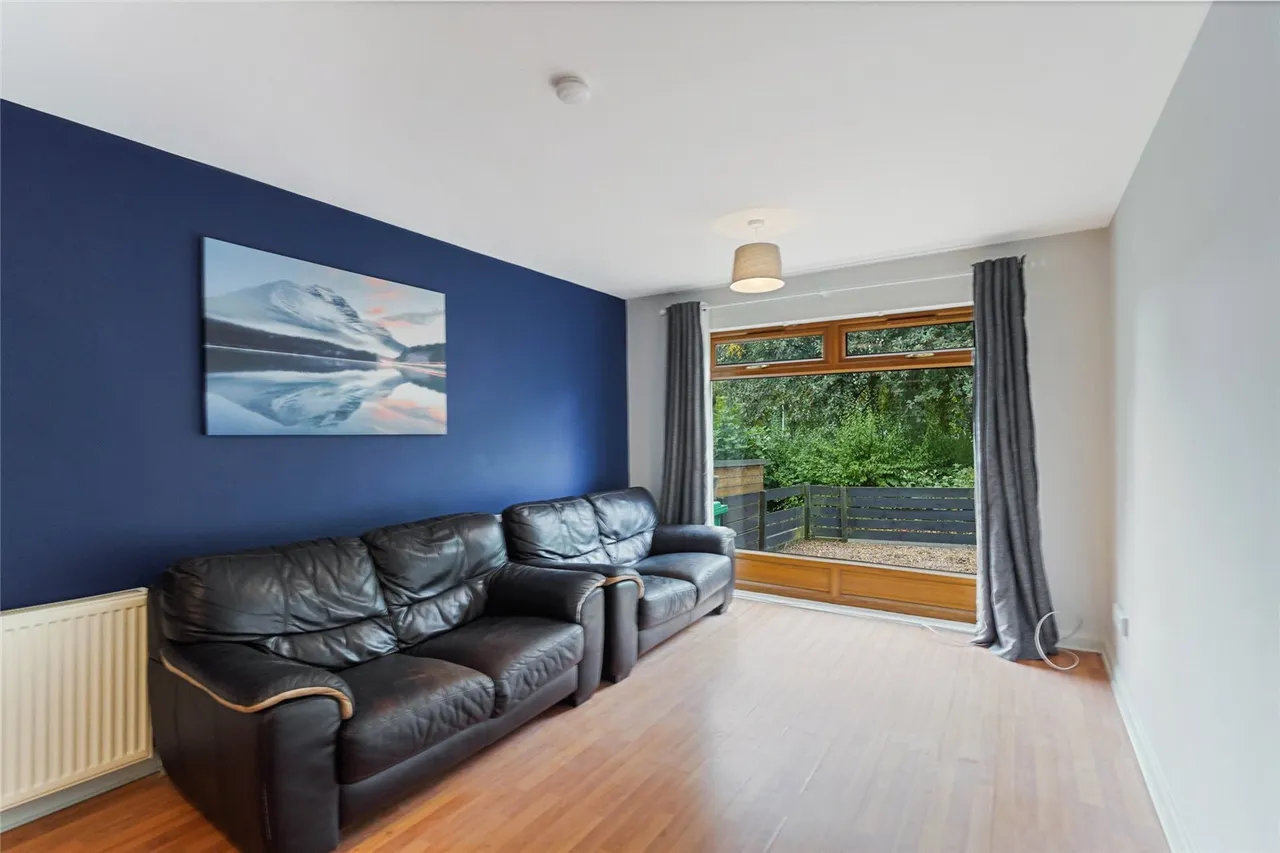 Altyre Court, Glenrothes, Fife, KY7, photo 4