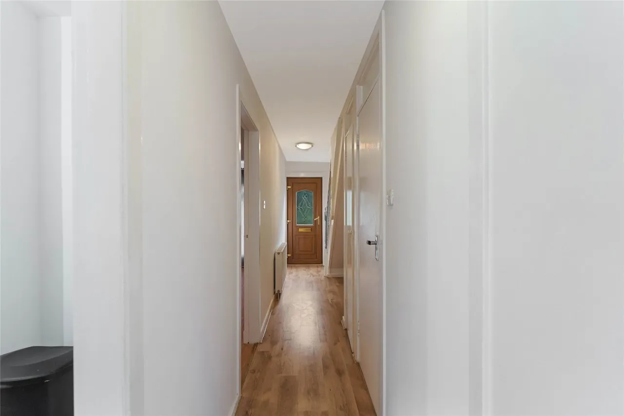 Altyre Court, Glenrothes, Fife, KY7, photo 3