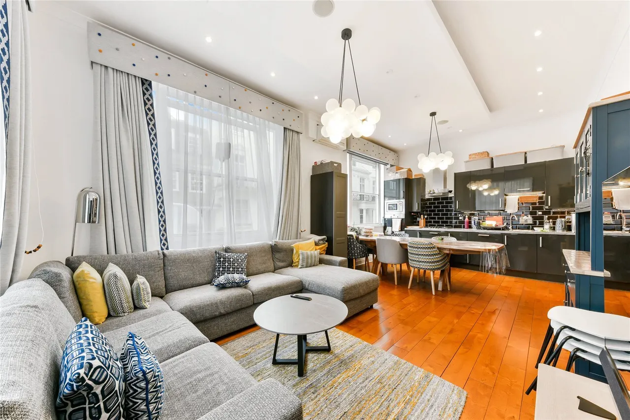 7 bed house to rent, Gloucester Square, London, W2