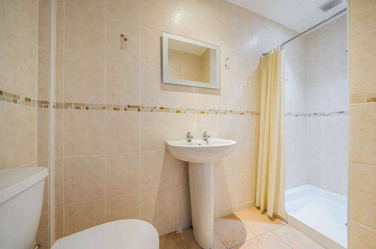 Westfield Road, Woking, GU22, photo 16
