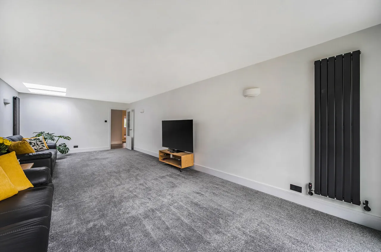 Westfield Road, Woking, GU22, photo 19