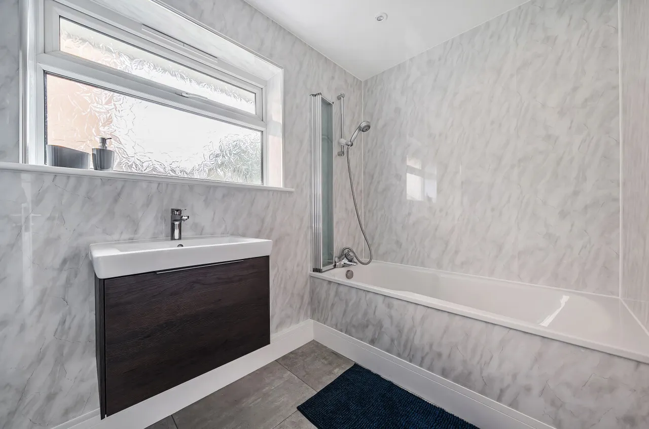Westfield Road, Woking, GU22, photo 8
