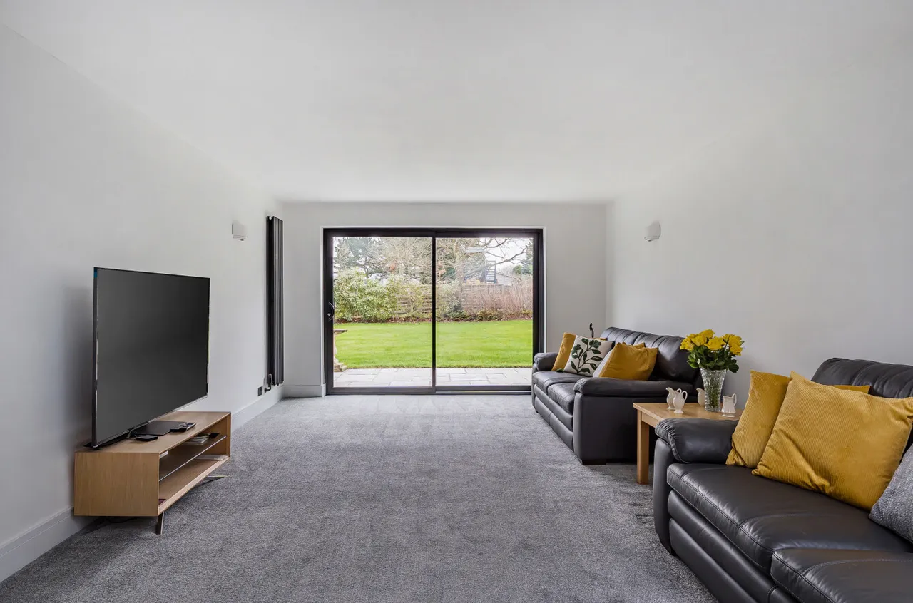 Westfield Road, Woking, GU22, photo 18