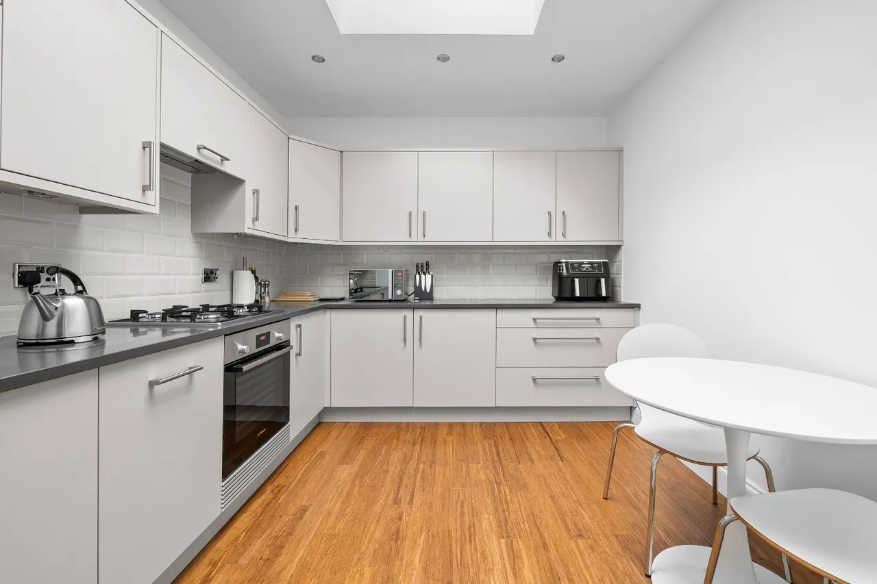 Victoria Road, Harrogate, HG2, photo 4