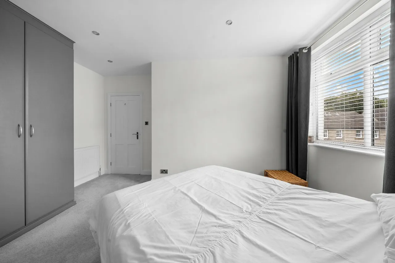 Victoria Road, Harrogate, HG2, photo 13
