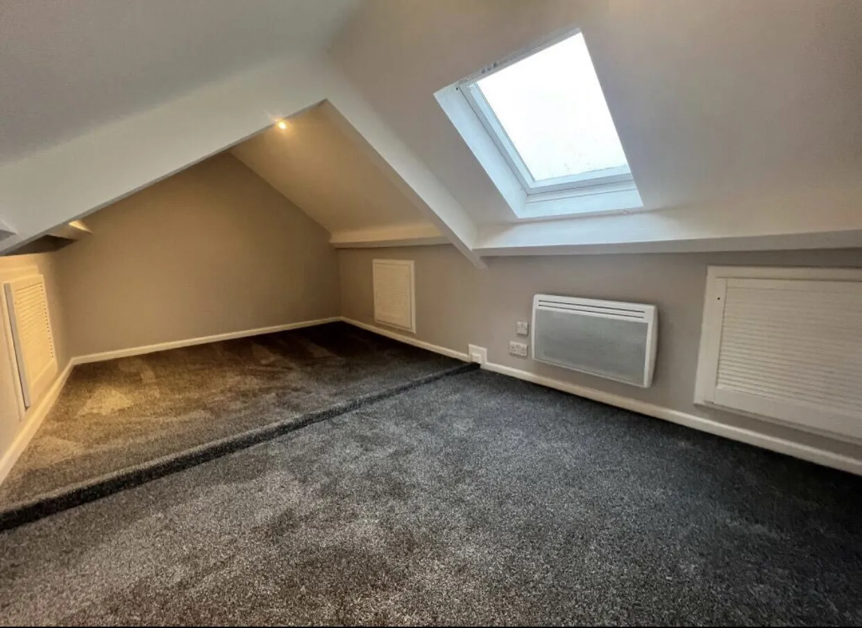 Treharne Road, Maesteg, CF34, photo 18