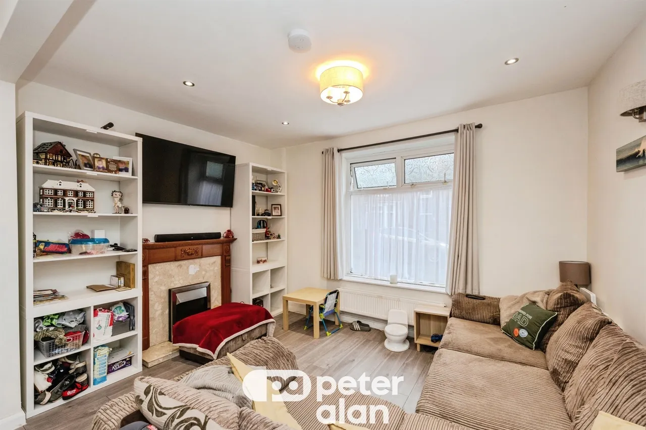 Treharne Road, Maesteg, CF34, photo 14