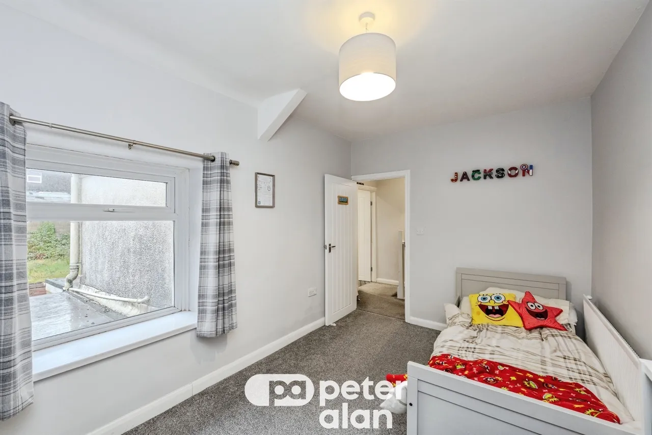 Treharne Road, Maesteg, CF34, photo 6