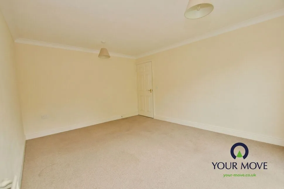 Alderney Way, Kennington, Kent, TN24, photo 4
