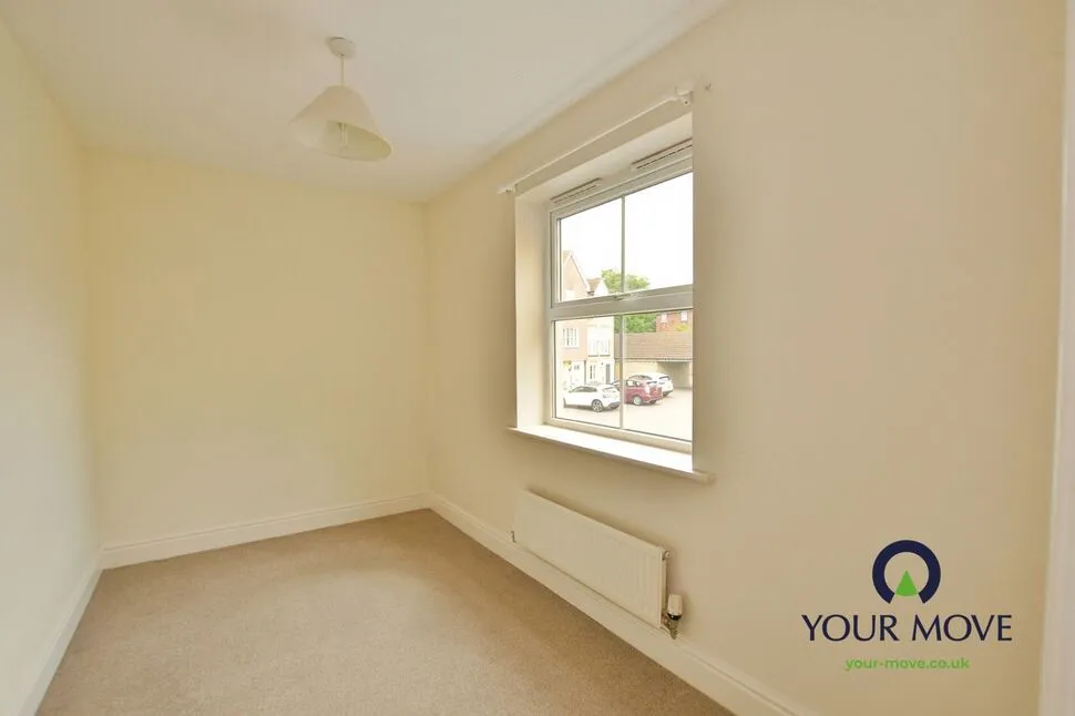 Alderney Way, Kennington, Kent, TN24, photo 11
