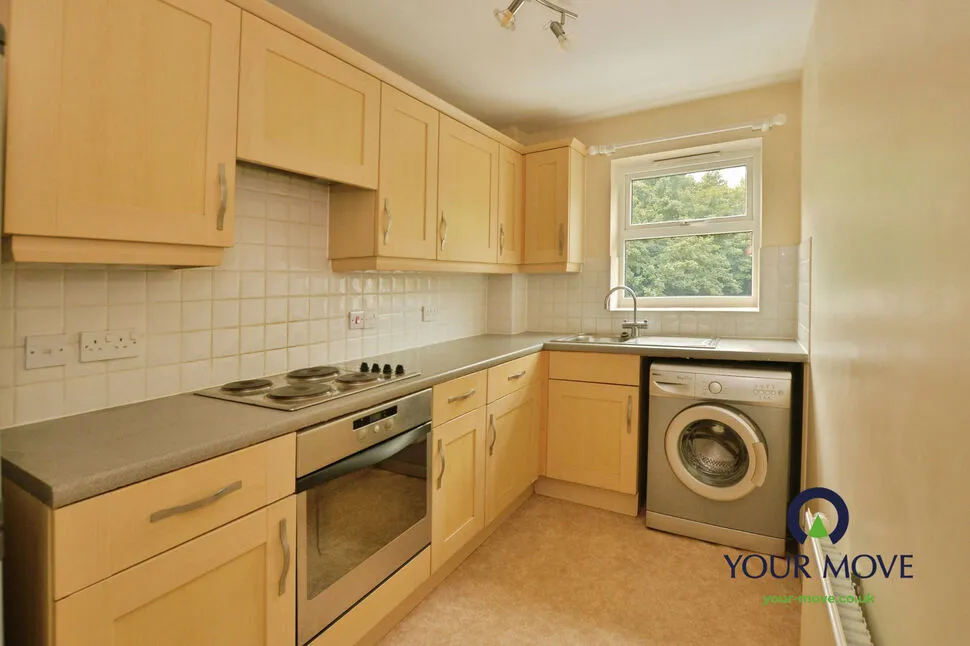 Alderney Way, Kennington, Kent, TN24, photo 8