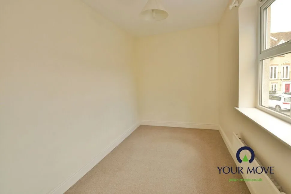 Alderney Way, Kennington, Kent, TN24, photo 12