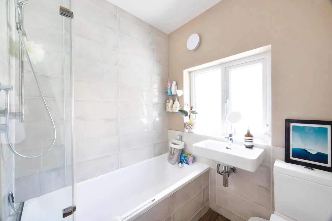 Naunton Way, Cheltenham, GL53, photo 18