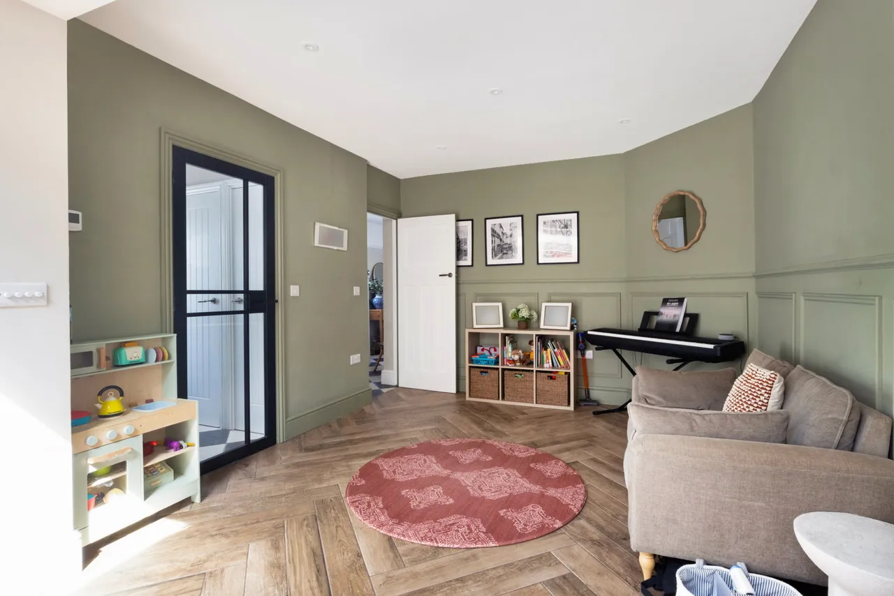 Naunton Way, Cheltenham, GL53, photo 11