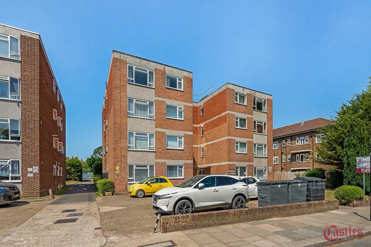 1 bed flat for sale, Palmerston Road, N22