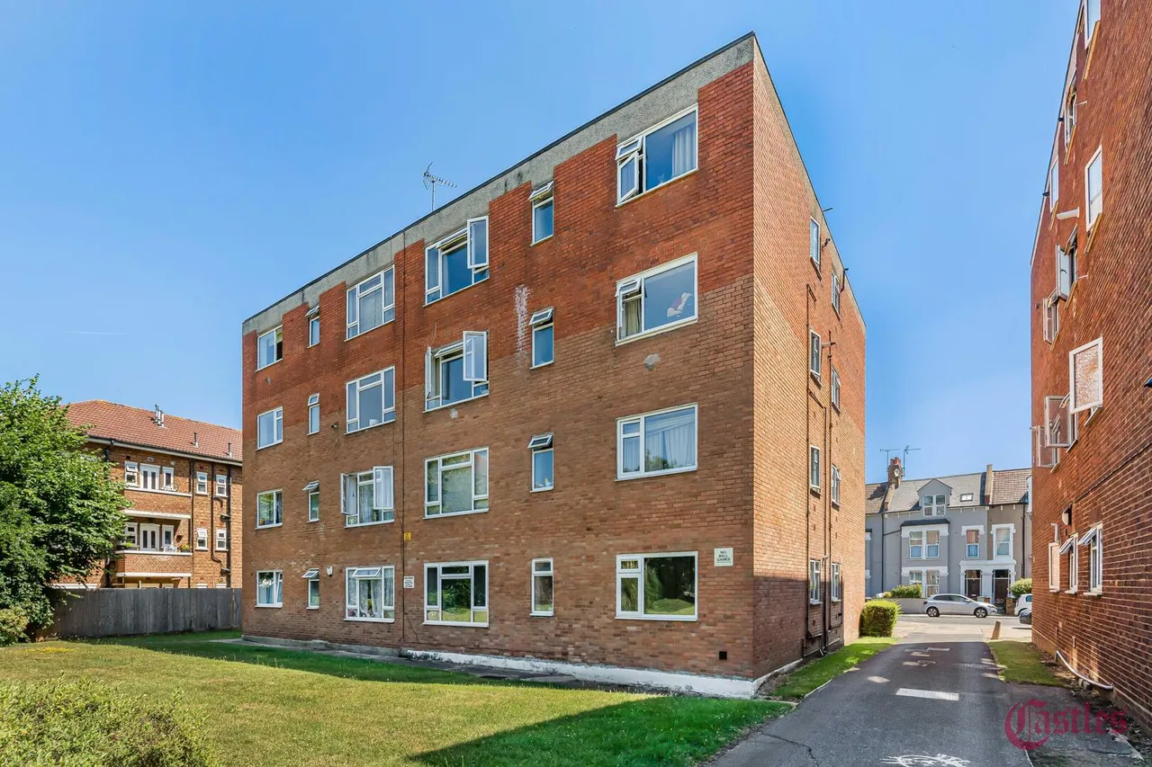 Palmerston Road, N22, photo 8