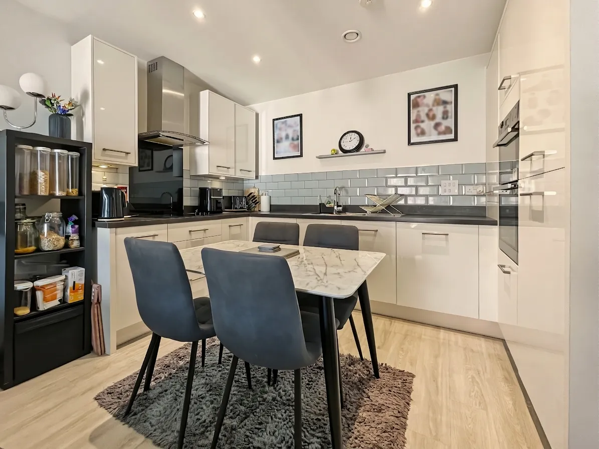 Baytree Court, Prestwich, M25, photo 3