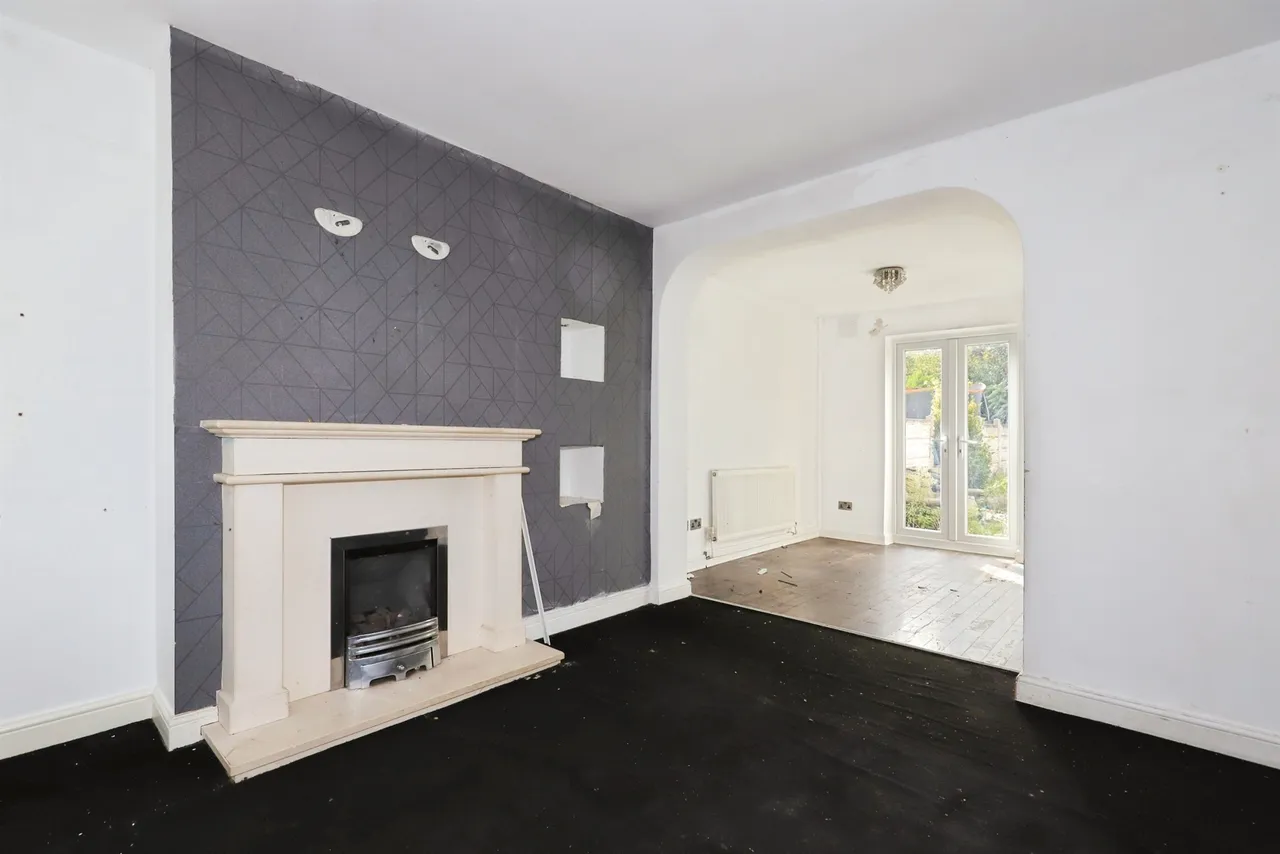Princess Anne Road, Bilston, WV14, photo 3