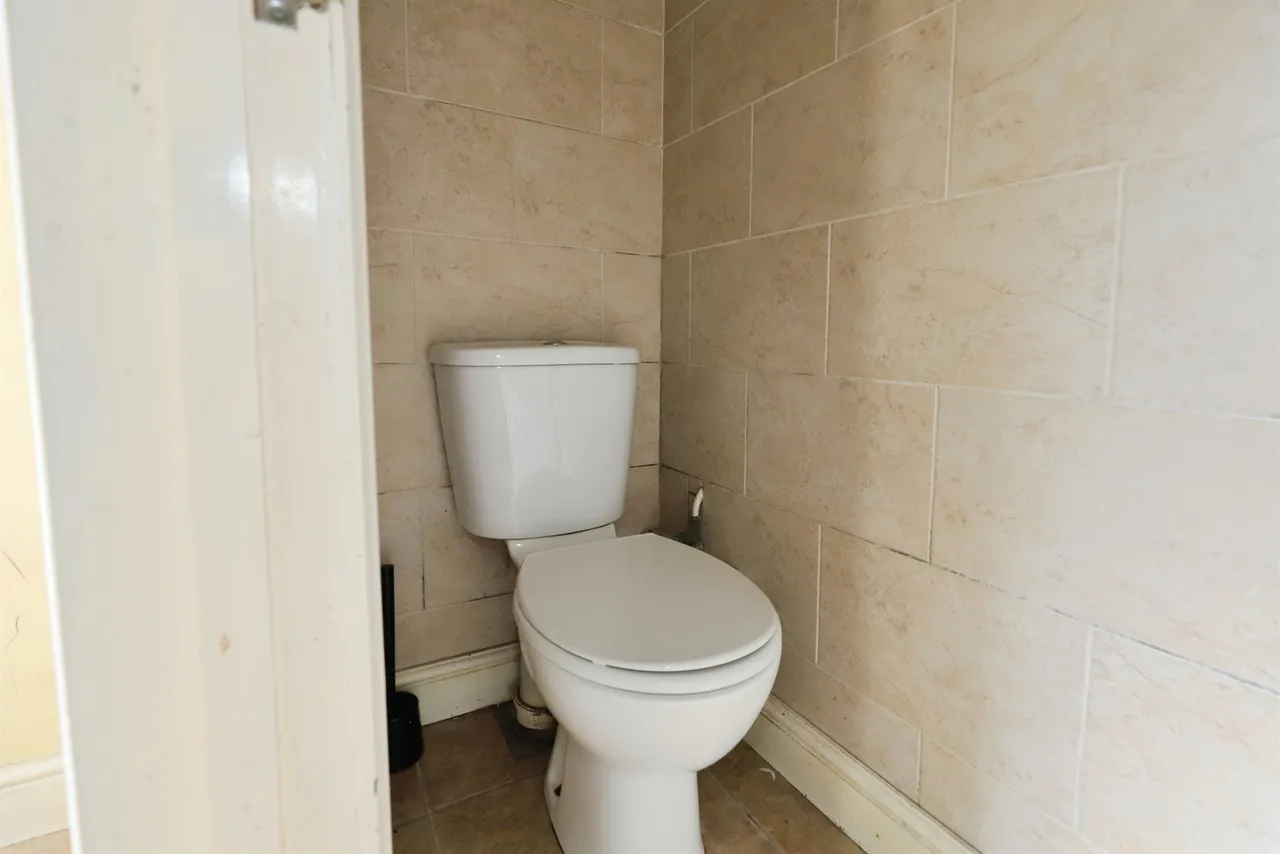 Princess Anne Road, Bilston, WV14, photo 14