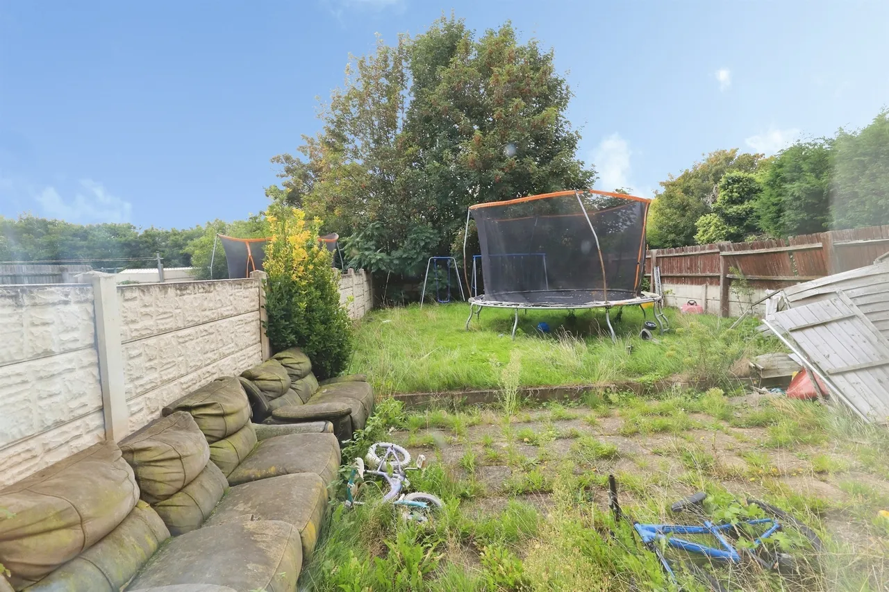 Princess Anne Road, Bilston, WV14, photo 18