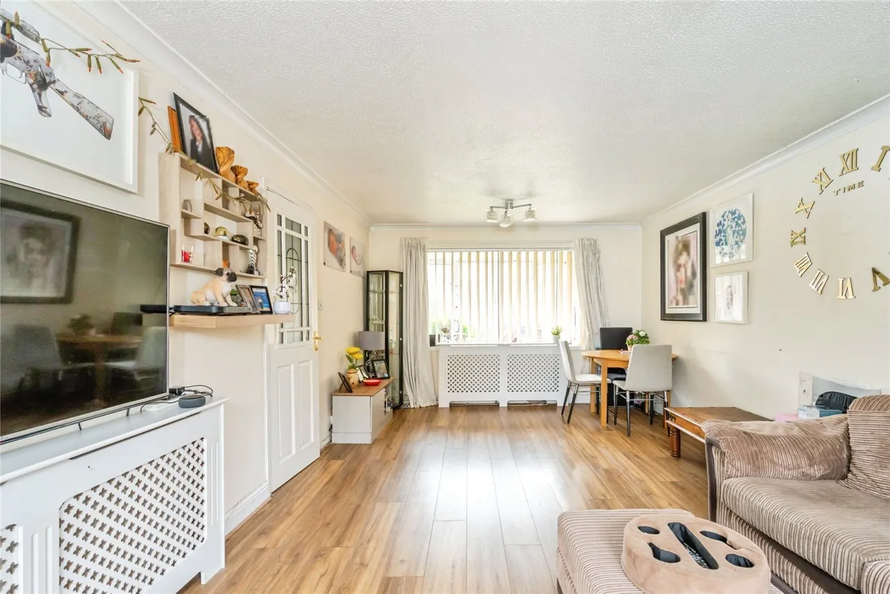 Barnetts Field, Westergate, PO20, photo 6