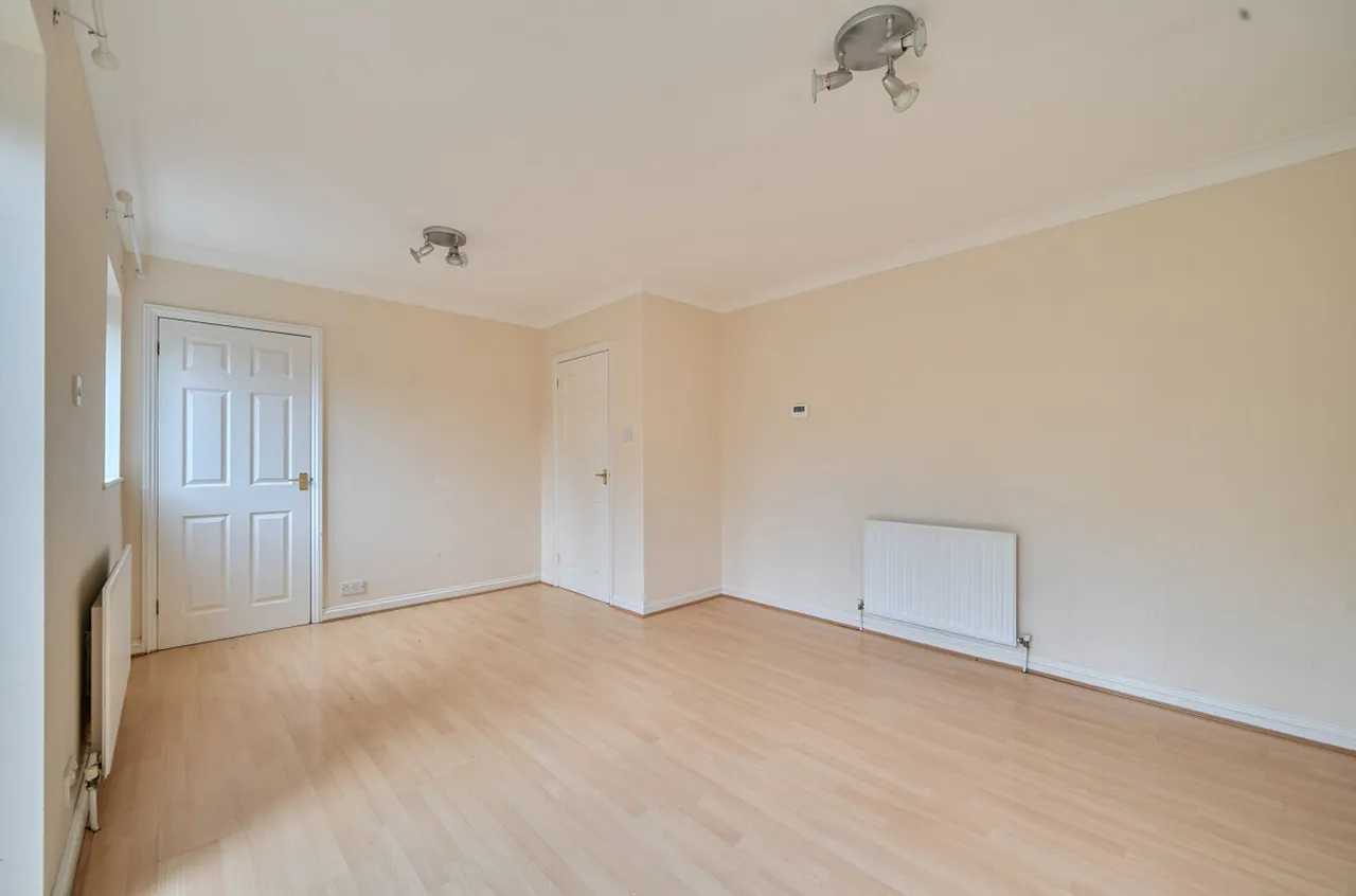Station Road, Lyminge, CT18, photo 7