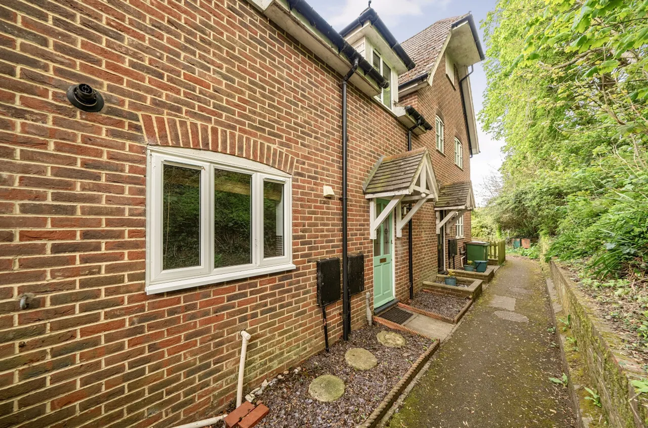 Station Road, Lyminge, CT18, photo 12