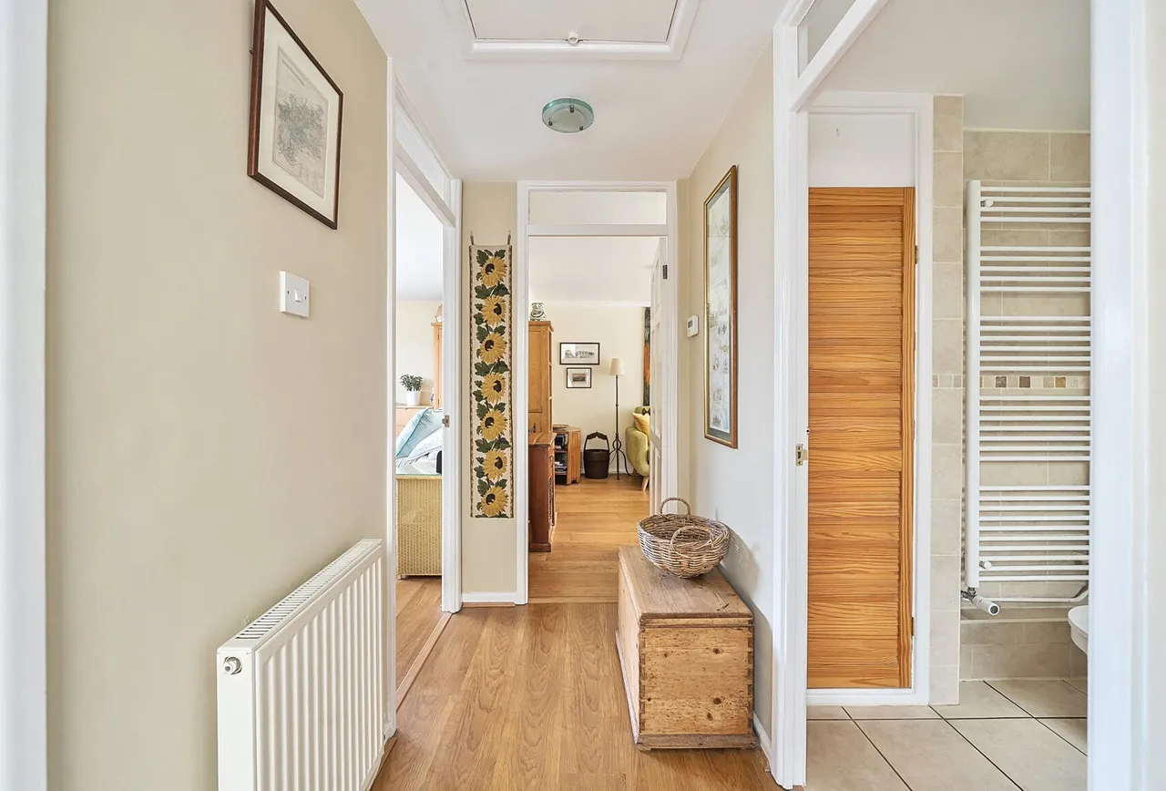 Upper Tynings, Gloucestershire, Cashes Green, GL5 4PD, photo 9