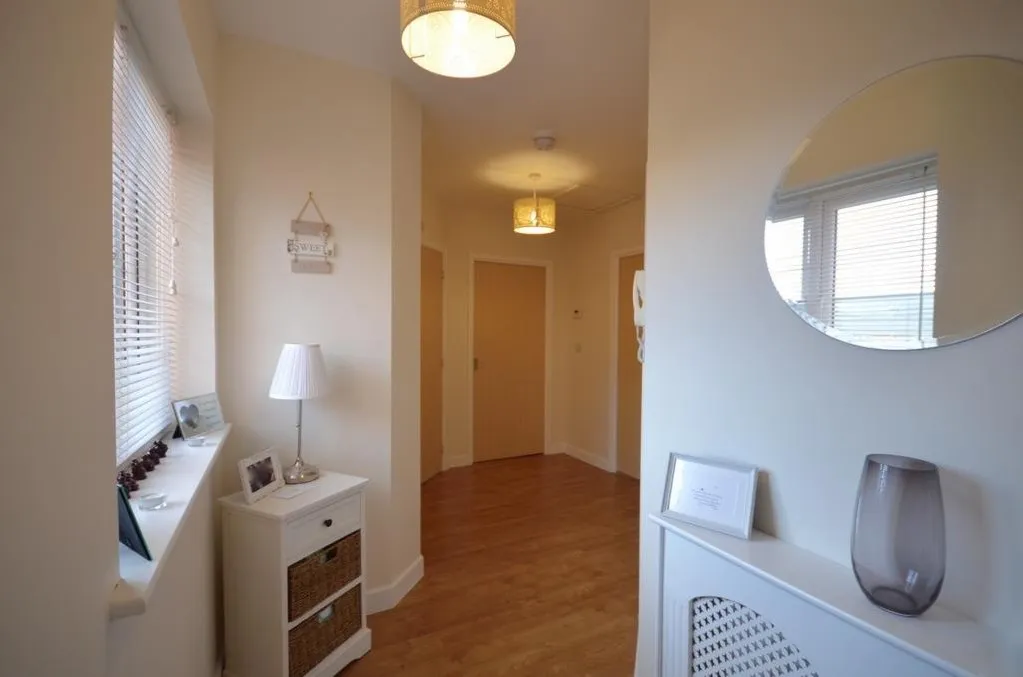 Dodd Road, Watford, photo 6