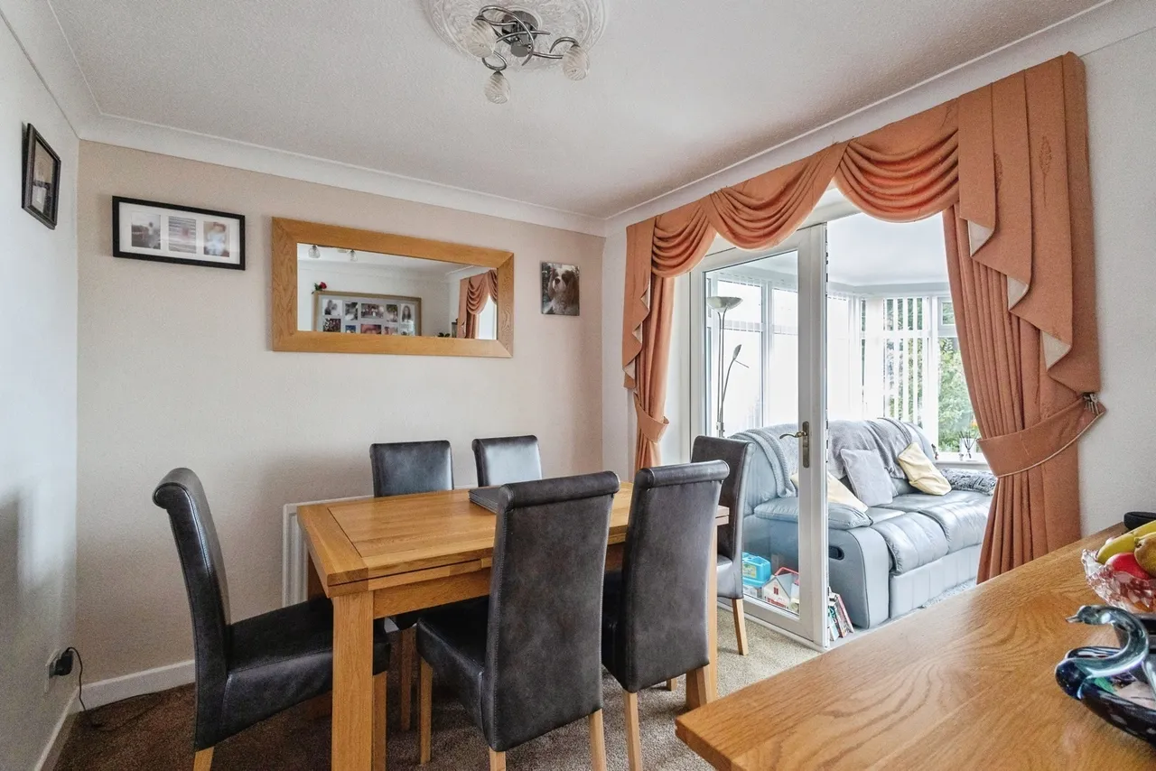 Mayfair Close, Dukinfield, Greater Manchester, SK16, photo 7