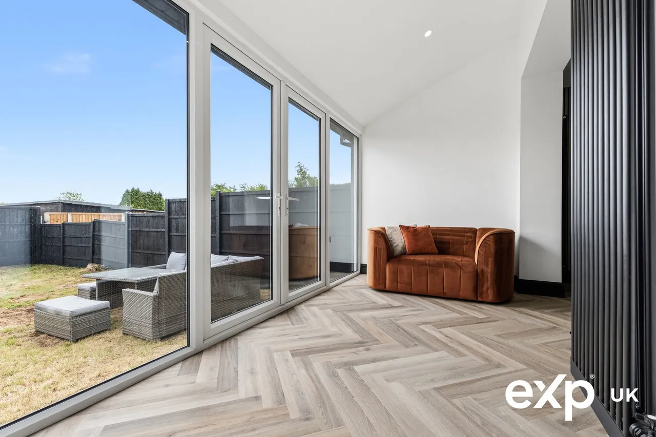 Watnall Road, Hucknall, NG15, photo 10