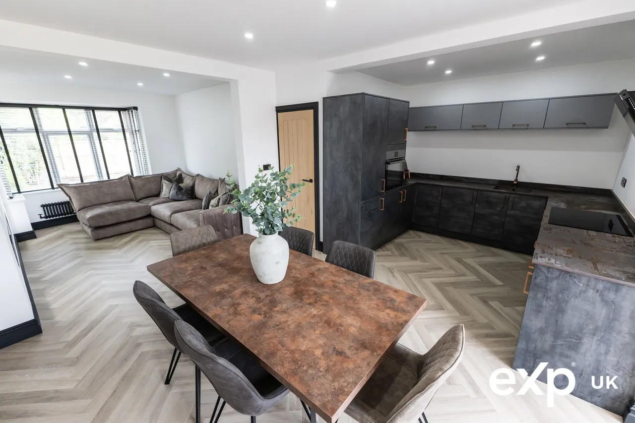Watnall Road, Hucknall, NG15, photo 13