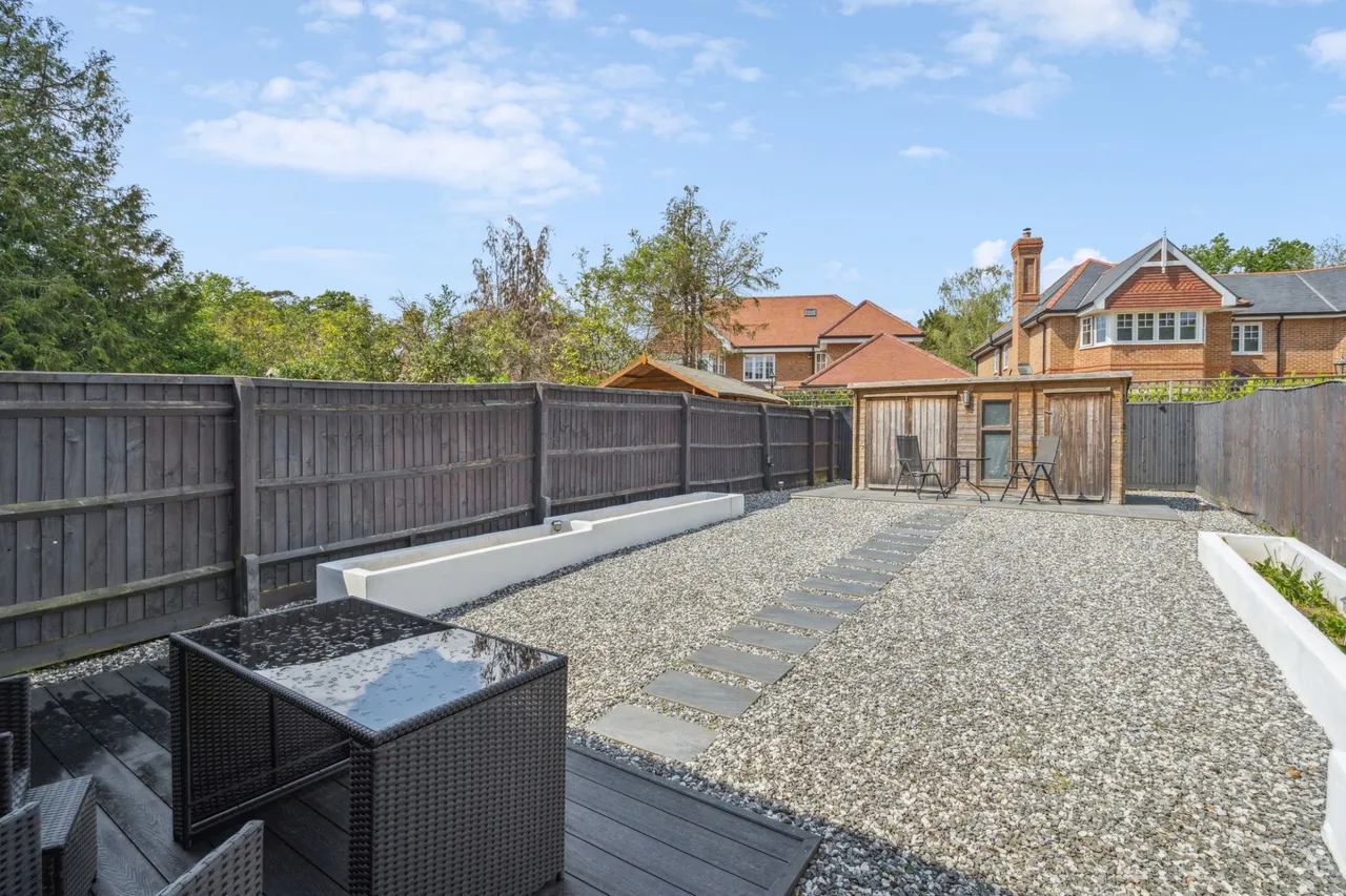 Cranwells Lane, Farnham Common, SL2, photo 14