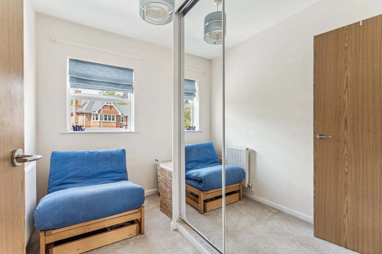 Cranwells Lane, Farnham Common, SL2, photo 9