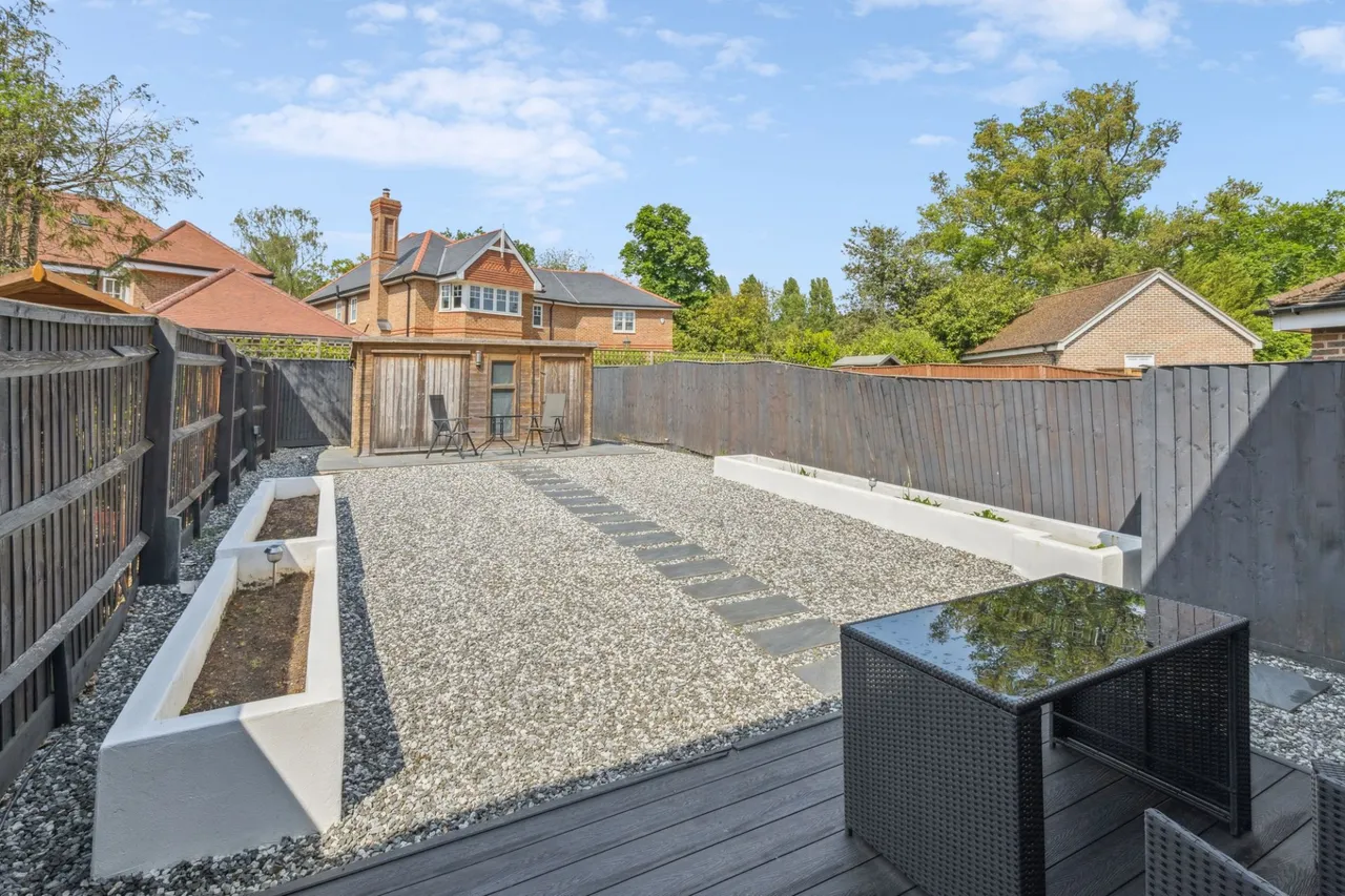 Cranwells Lane, Farnham Common, SL2, photo 4
