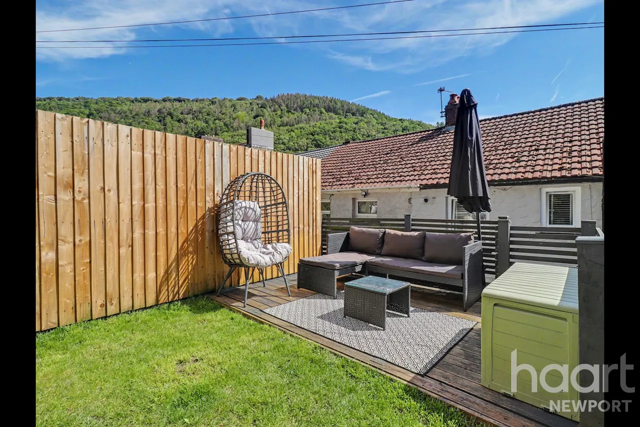 Gwyddon Road, Newport, NP11, photo 20